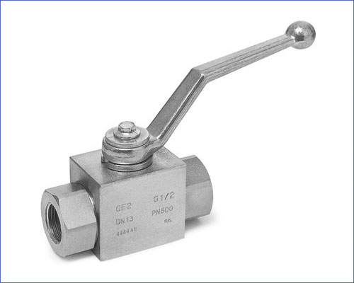 adaptors four